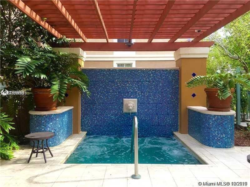 THE YACHT CLUB AT AVENTURA - Residential Lease