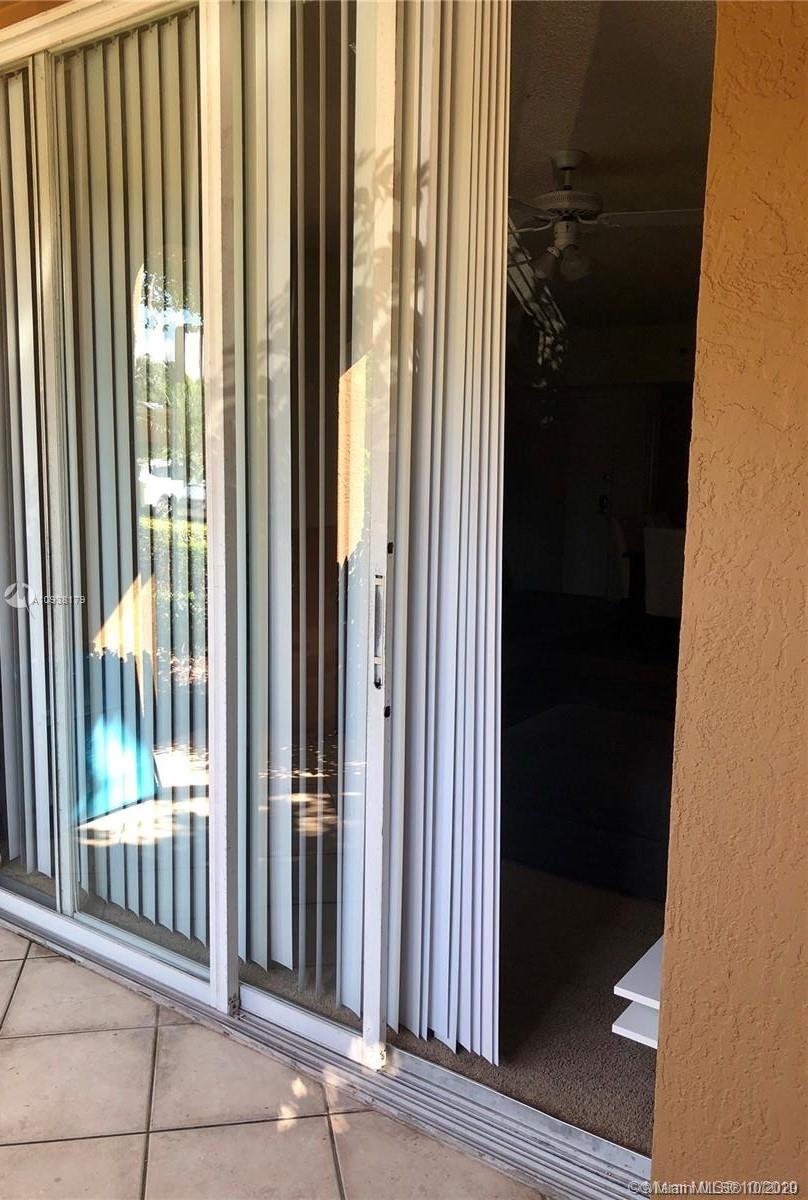 THE YACHT CLUB AT AVENTURA - Residential Lease