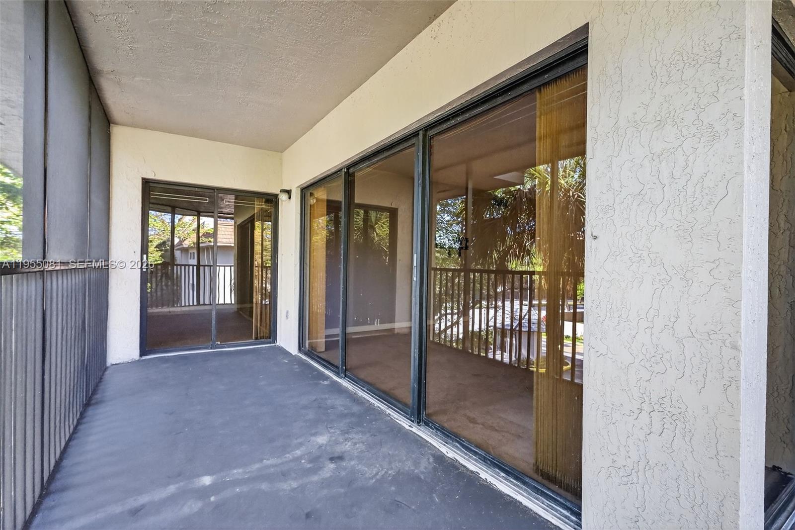 SUMMERTREE VILG CALIF CL - Residential