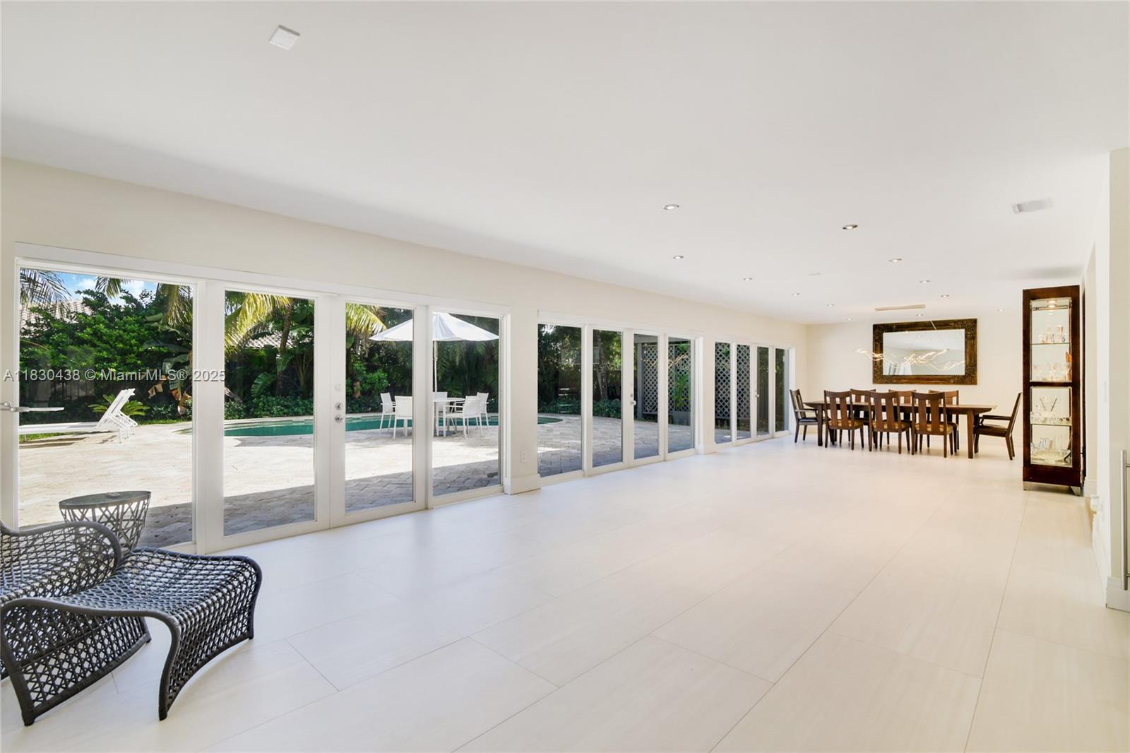 HIGHLAND LAKES SEC 8 - Residential Lease