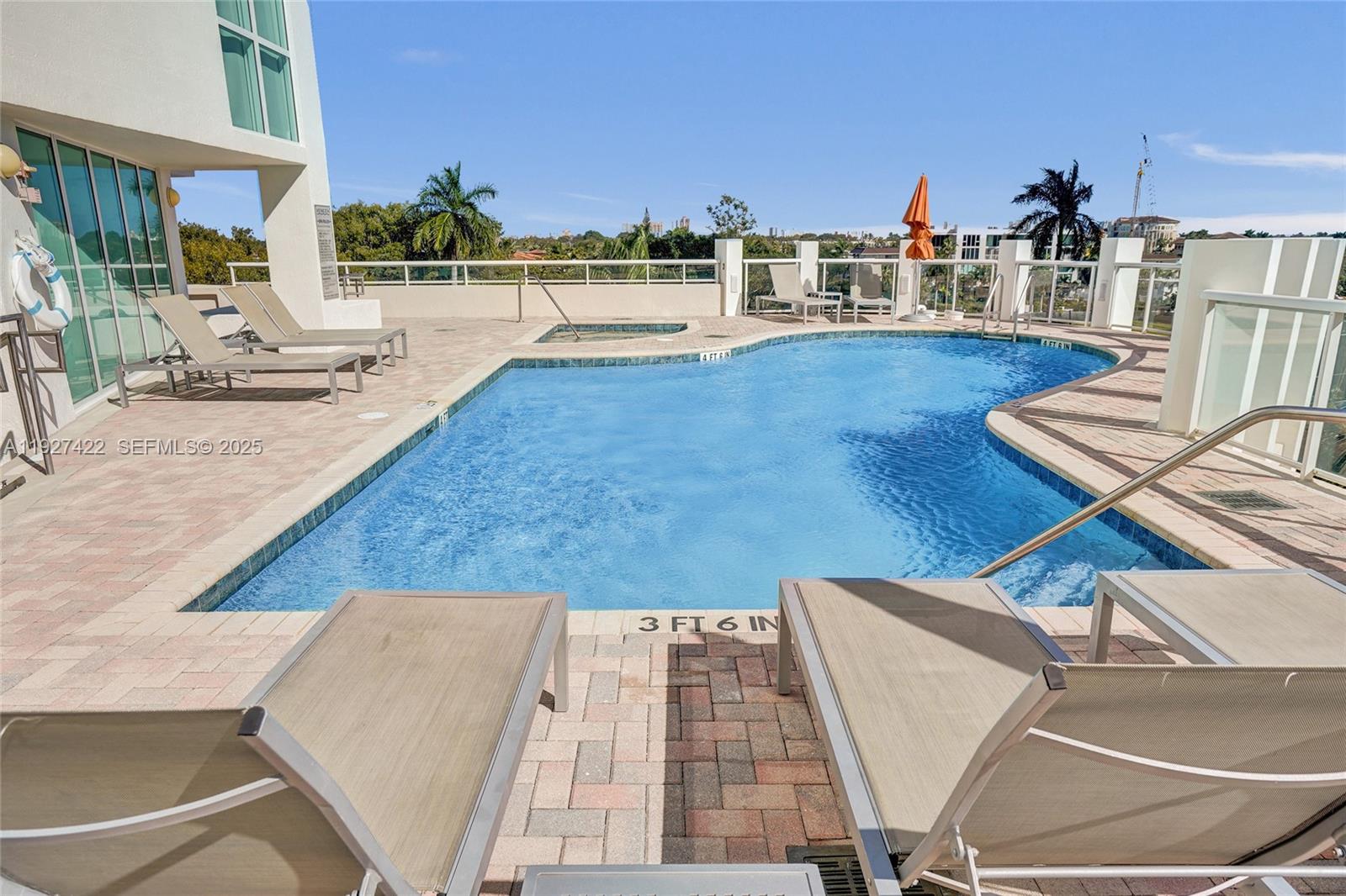 VENEZIA LAS OLAS CONDO - Residential