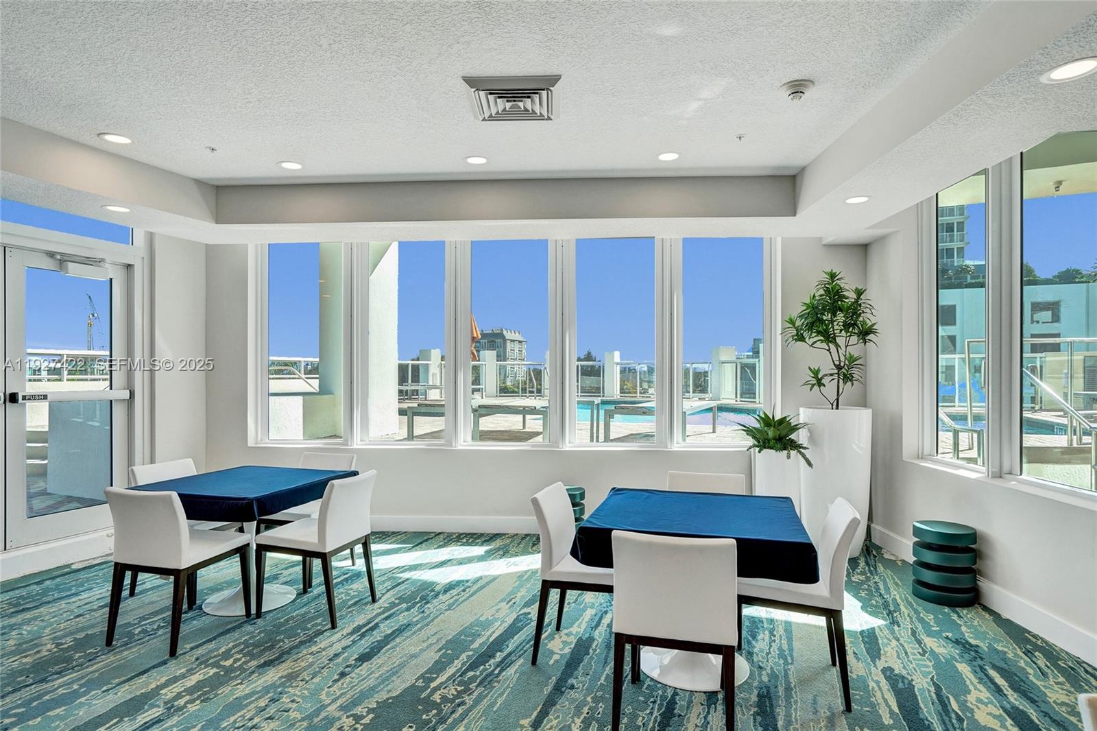 VENEZIA LAS OLAS CONDO - Residential