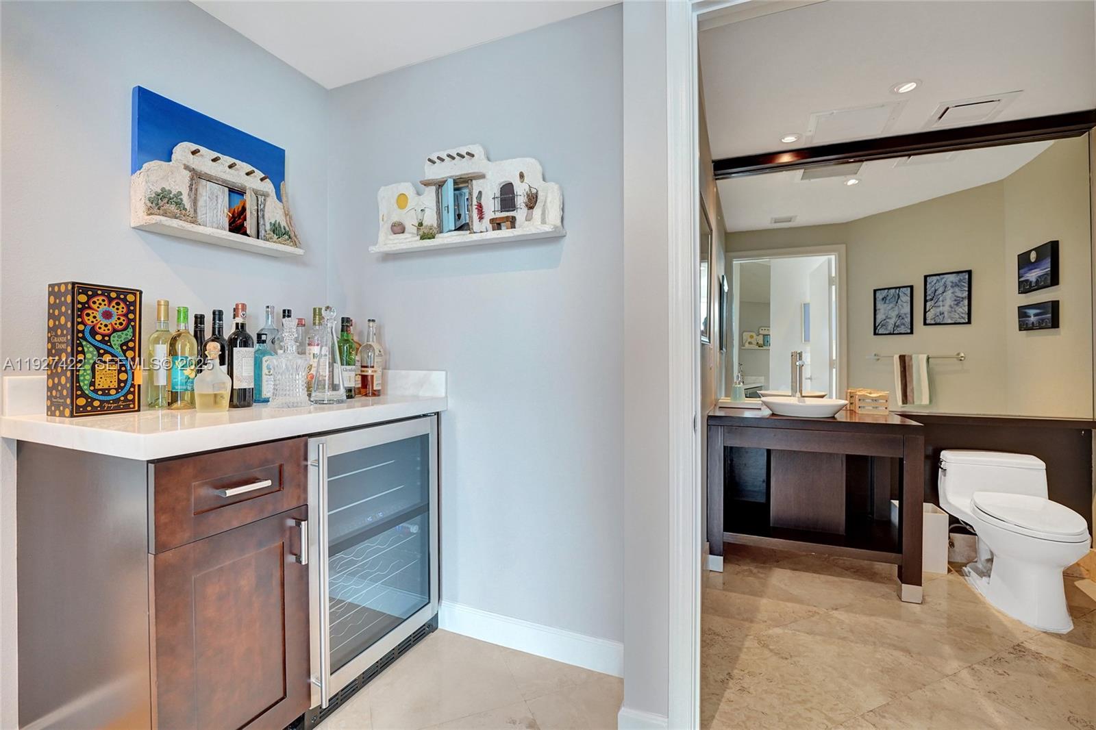 VENEZIA LAS OLAS CONDO - Residential