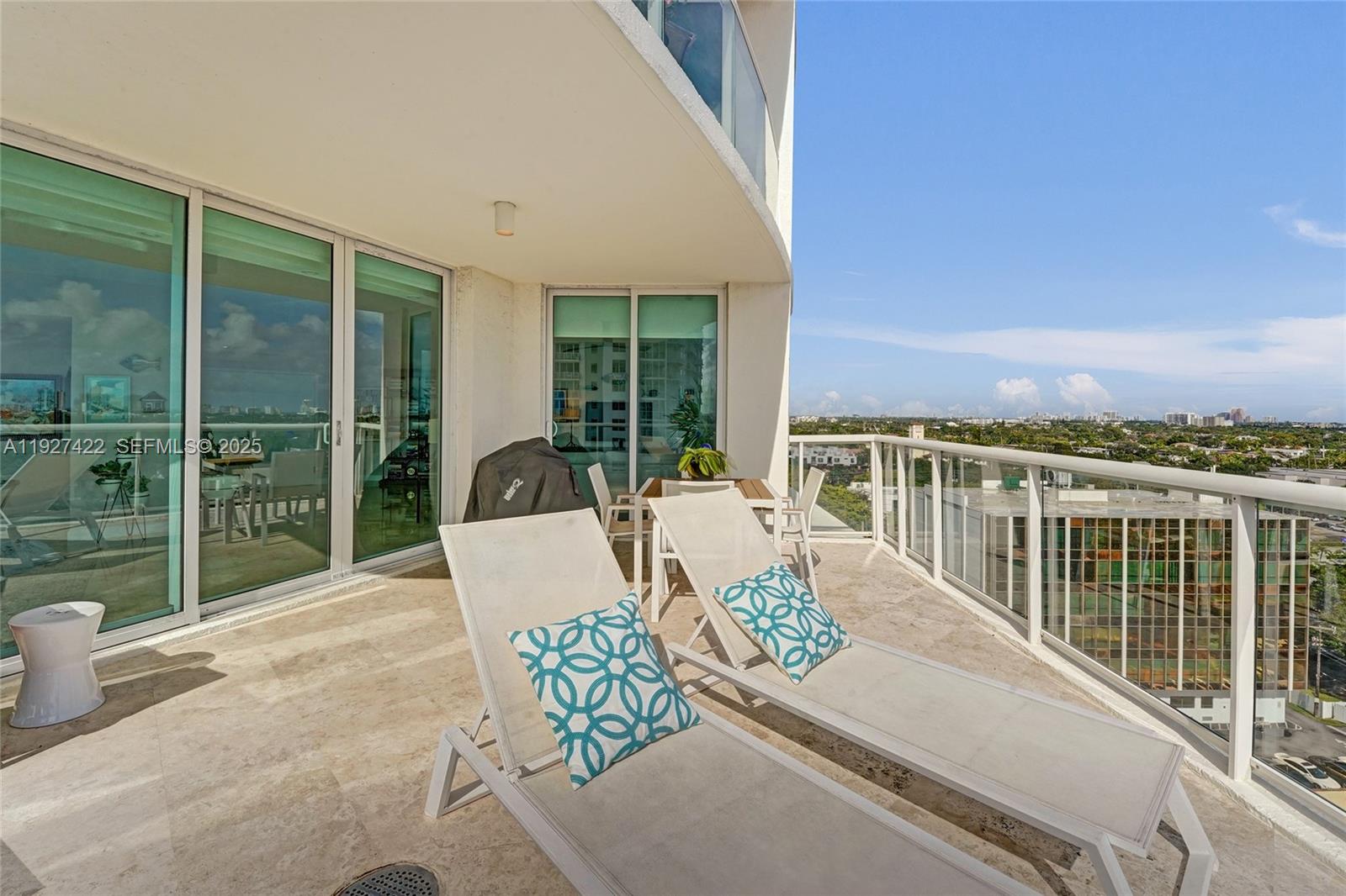 VENEZIA LAS OLAS CONDO - Residential