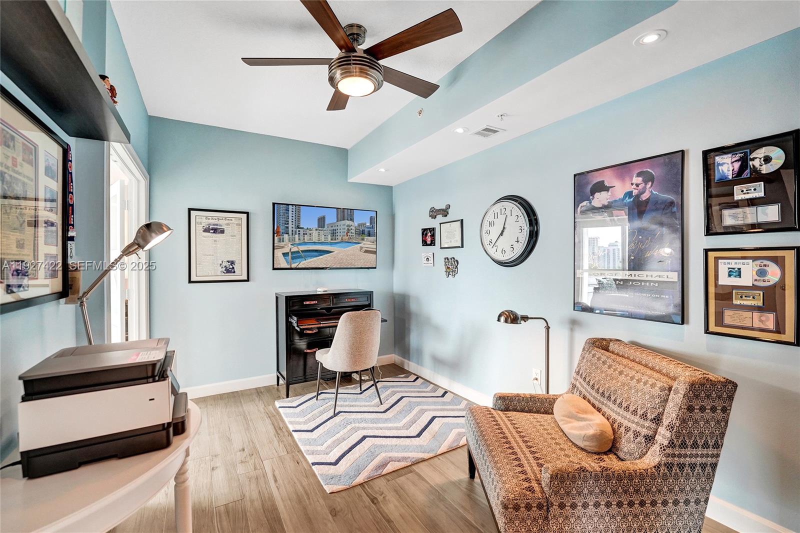 VENEZIA LAS OLAS CONDO - Residential