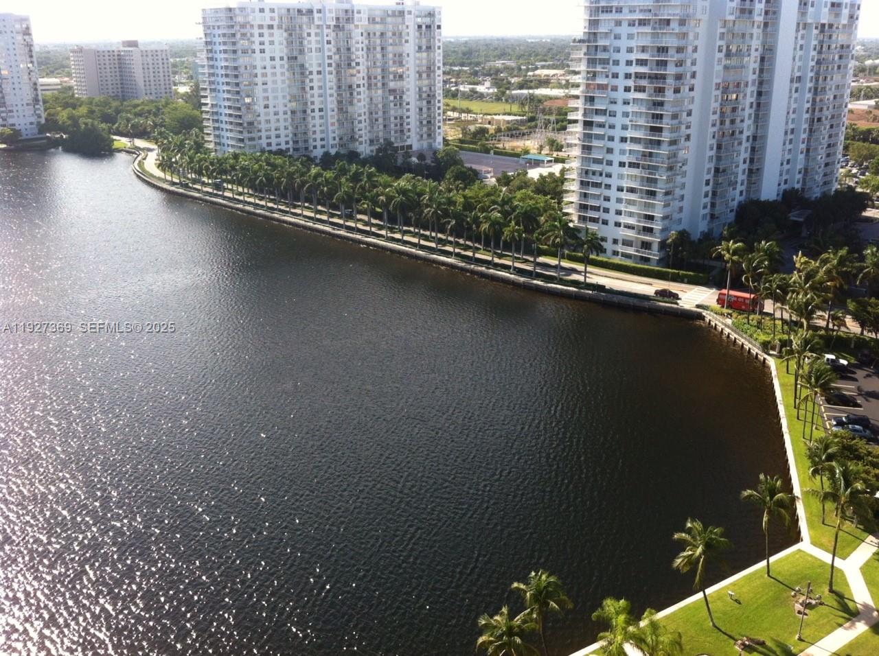 THE CLIPPER AT BISC COVE - Residential Lease