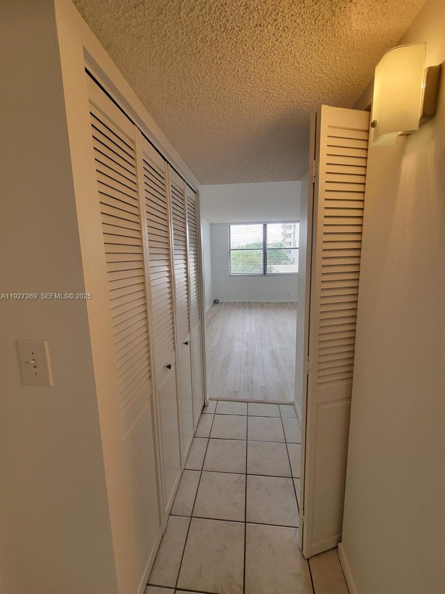 THE CLIPPER AT BISC COVE - Residential Lease