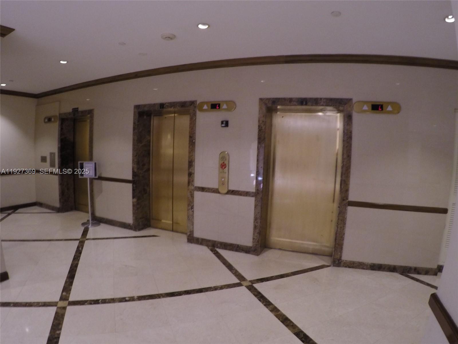 THE CLIPPER AT BISC COVE - Residential Lease