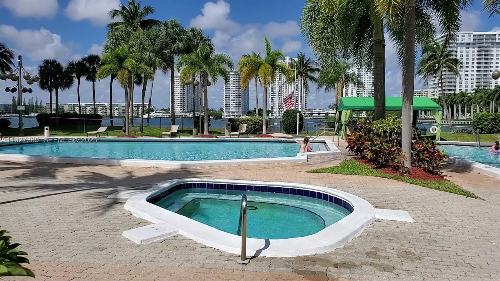 THE CLIPPER AT BISC COVE - Residential Lease