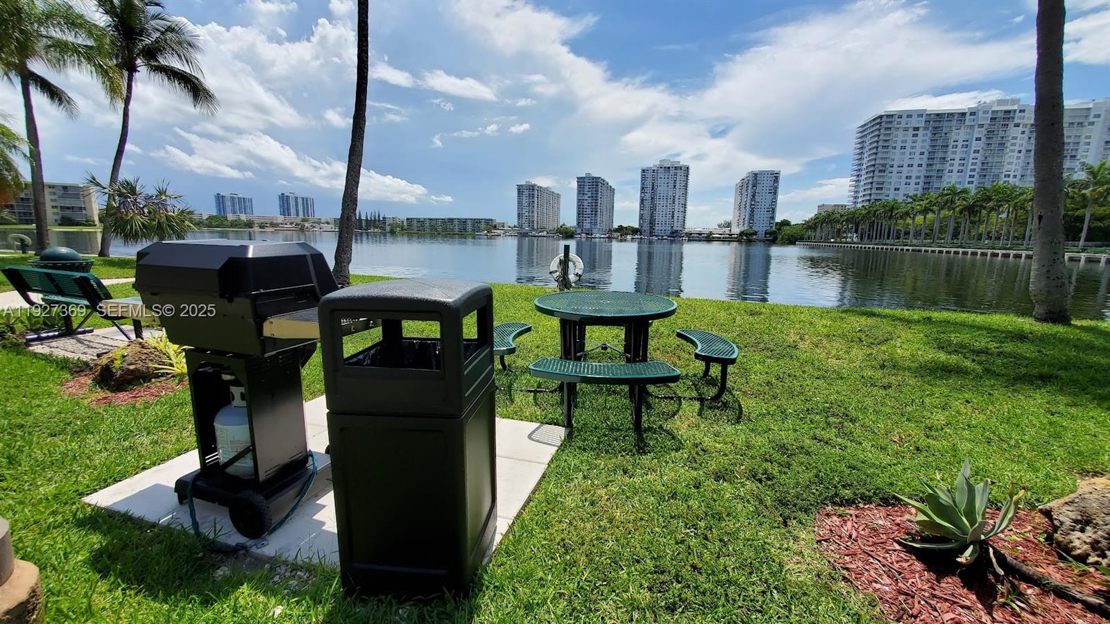 THE CLIPPER AT BISC COVE - Residential Lease