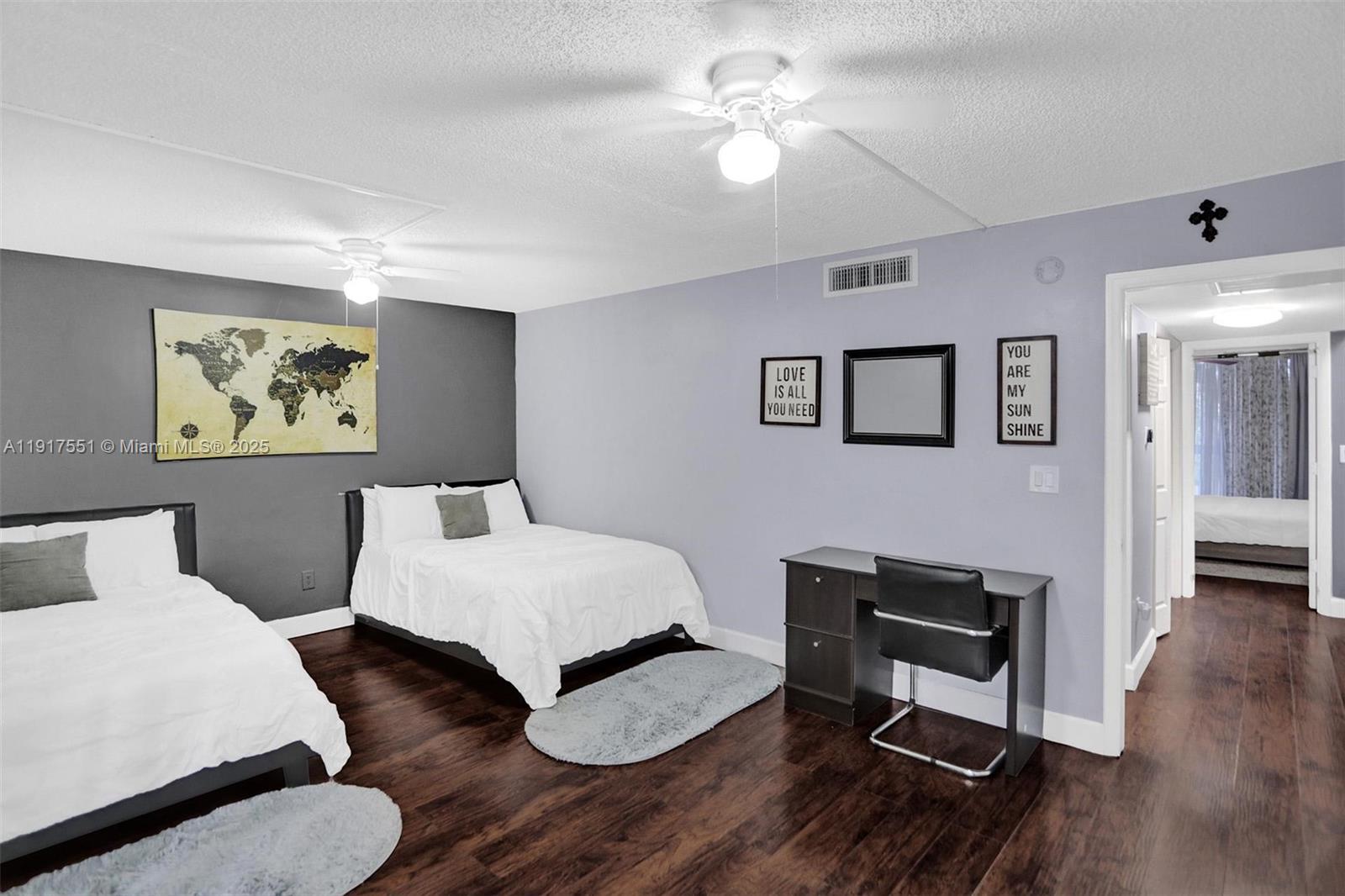 TOWNHOUSES OF THE CALIF C - Residential