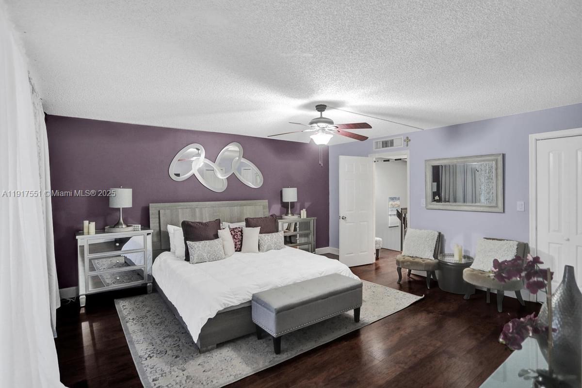 TOWNHOUSES OF THE CALIF C - Residential