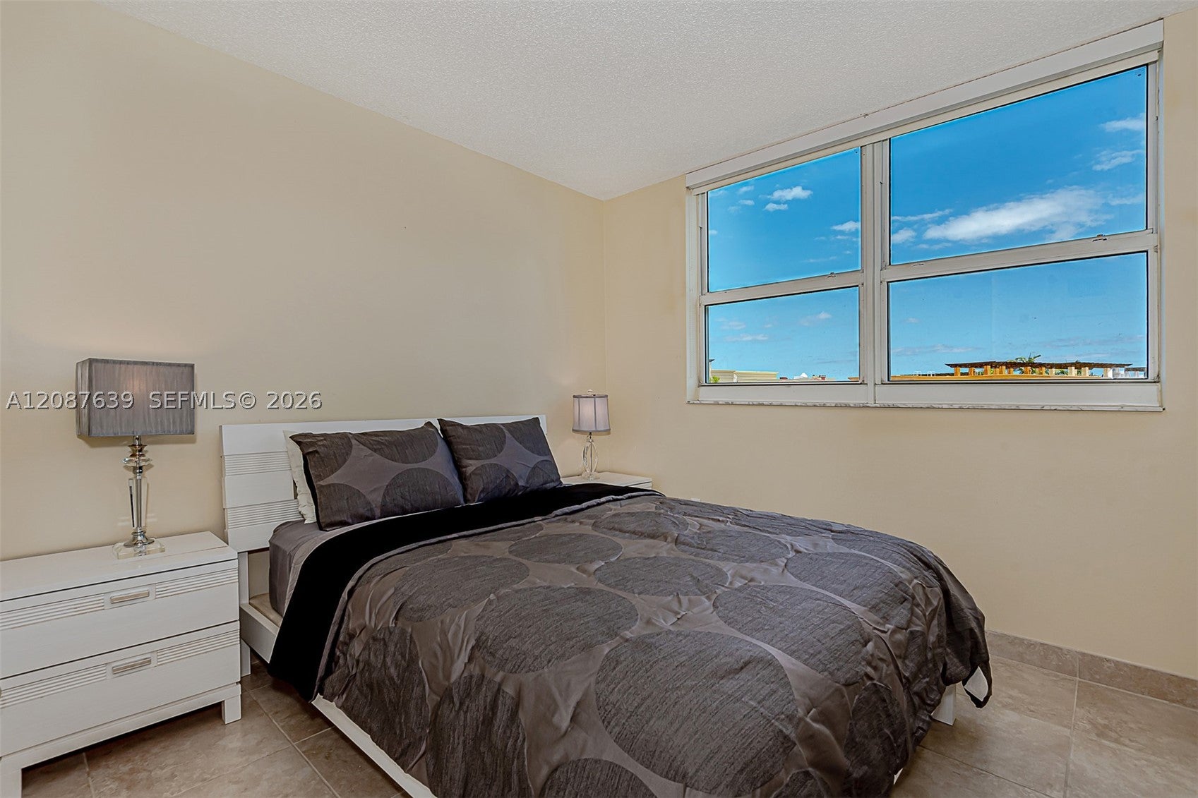 90 Alton Rd 501