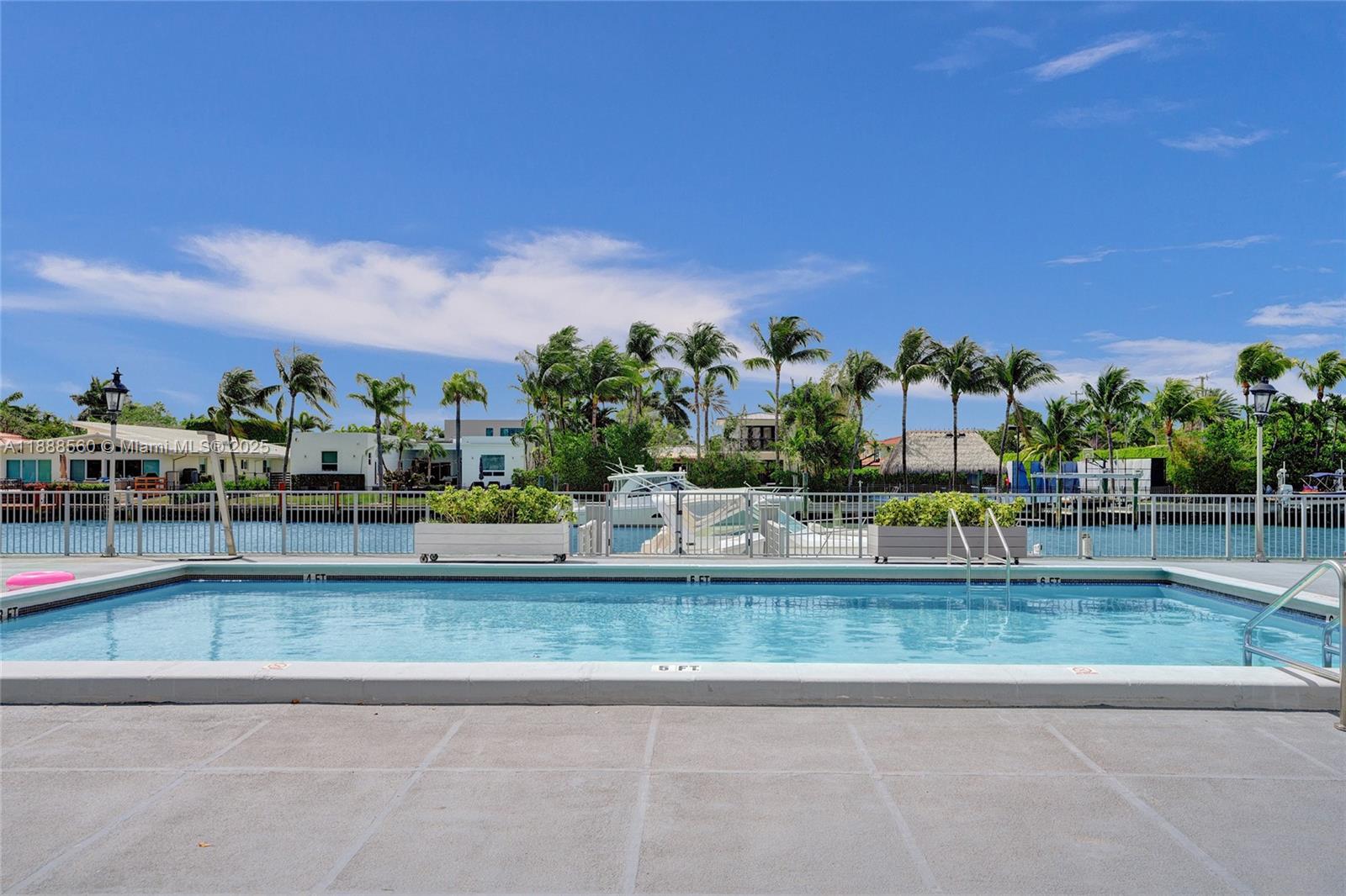 10000 PLAZA CONDO-SOUTH T - Residential