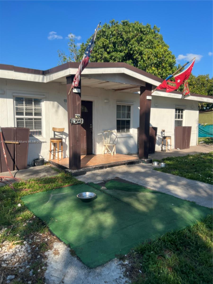 16221 E Bunche Park Dr
