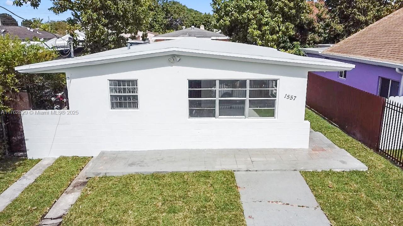 Rental Property at 1557 Nw 66th St 1557, Miami, Broward County, Florida - Bedrooms: 2 
Bathrooms: 1  - $2,300 MO.