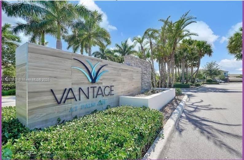 RESIDENCES AT PALM AIRE - Residential