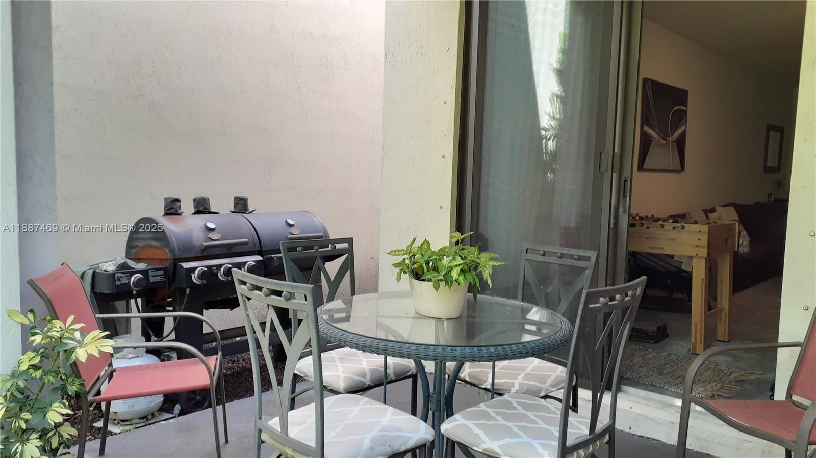 RESIDENCES AT PALM AIRE - Residential