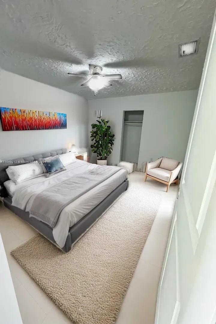 CAROL CITY CORR PL OF - Residential