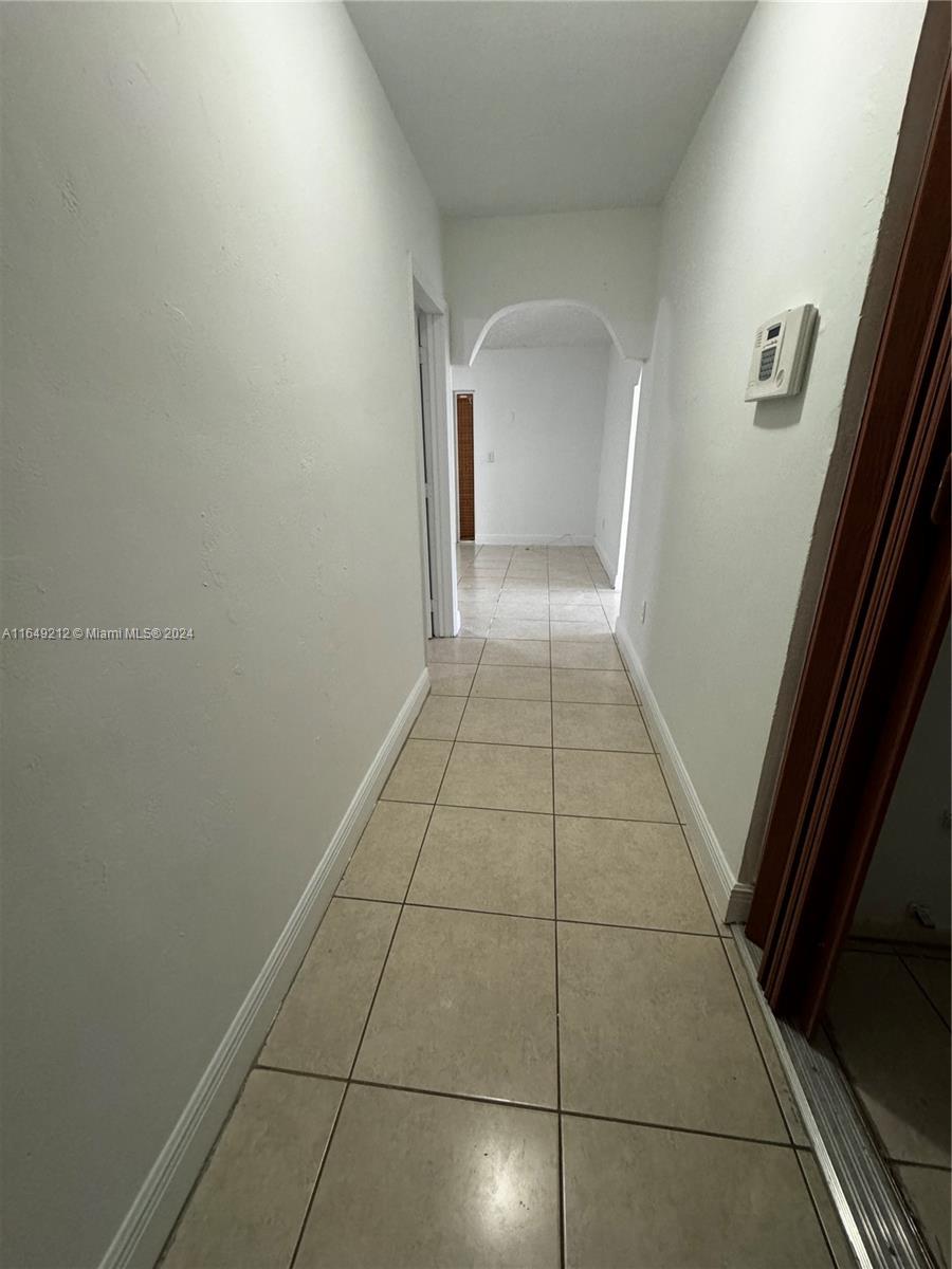 CAROL CITY CORR PL OF - Residential