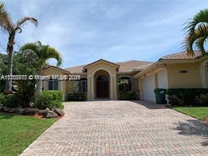 Rental Property at 16511 Sw 84th Ct, Palmetto Bay, Miami-Dade County, Florida - Bedrooms: 4 
Bathrooms: 3  - $6,700 MO.