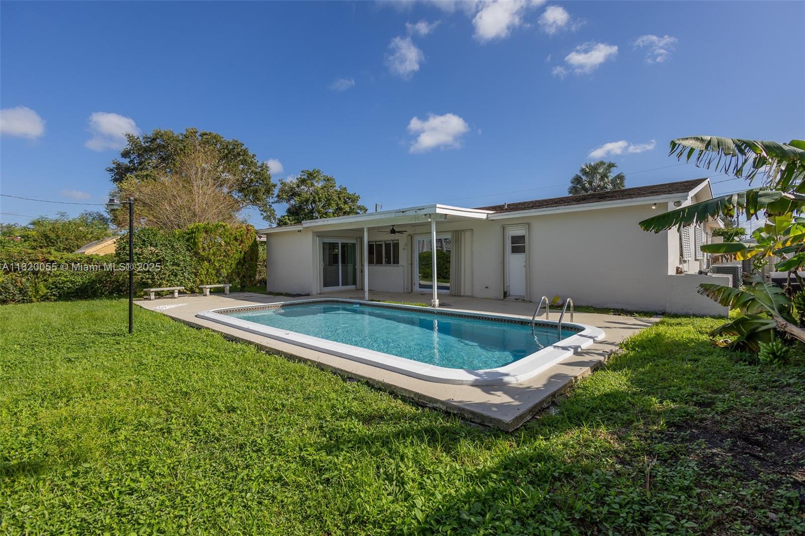 MIRAMAR ISLES SECTION 4 R - Residential