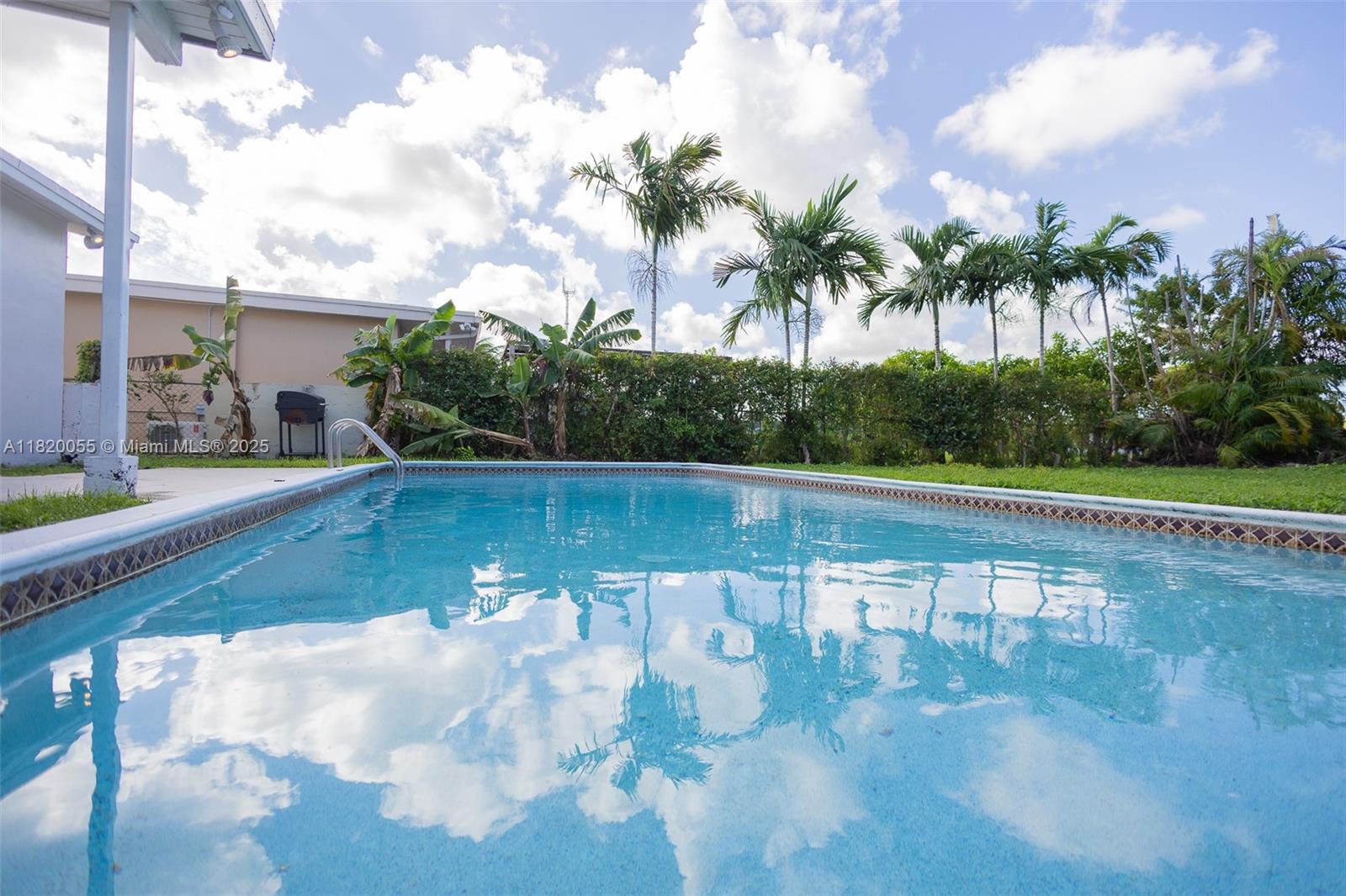 MIRAMAR ISLES SECTION 4 R - Residential