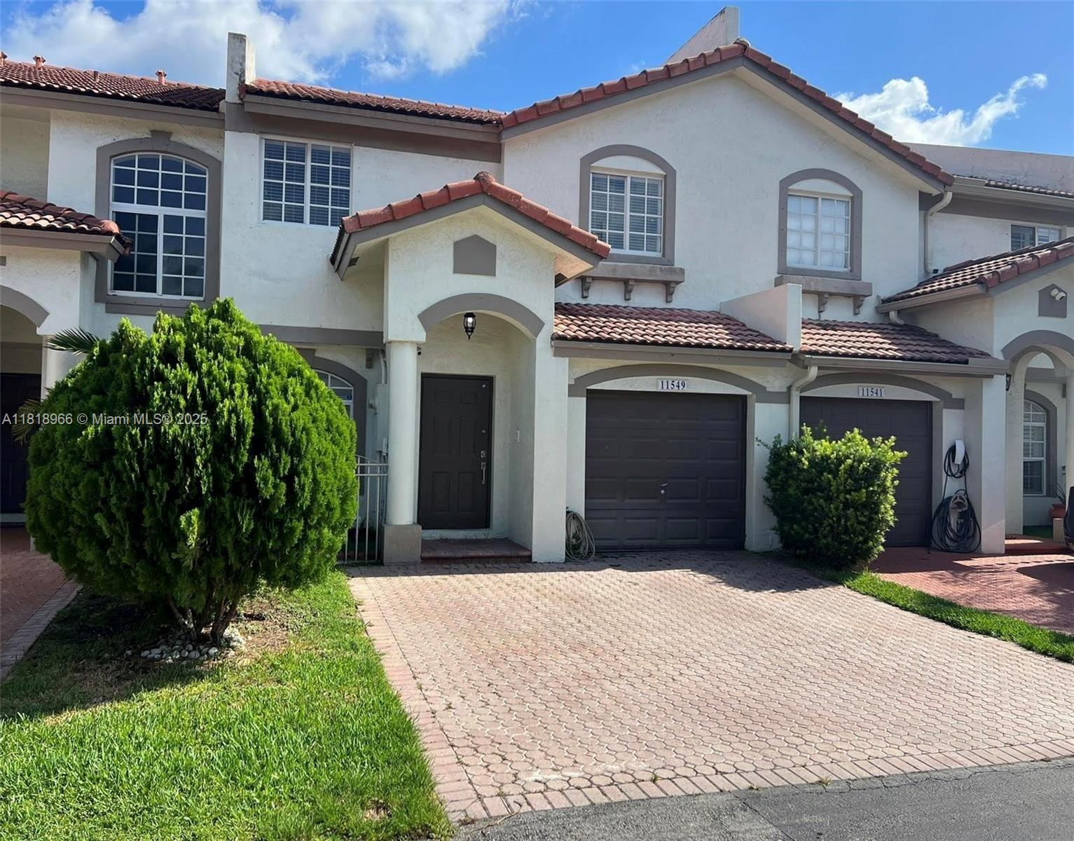 Rental Property at 11549 Nw 51st Ln, Doral, Miami-Dade County, Florida - Bedrooms: 3 
Bathrooms: 3  - $3,950 MO.