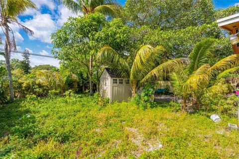 Tiny photo for 1320 NE 135th St, North Miami, FL 33161 (MLS # A12007488)
