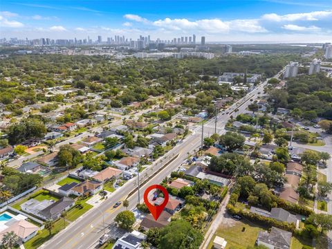 Tiny photo for 1320 NE 135th St, North Miami, FL 33161 (MLS # A12007488)