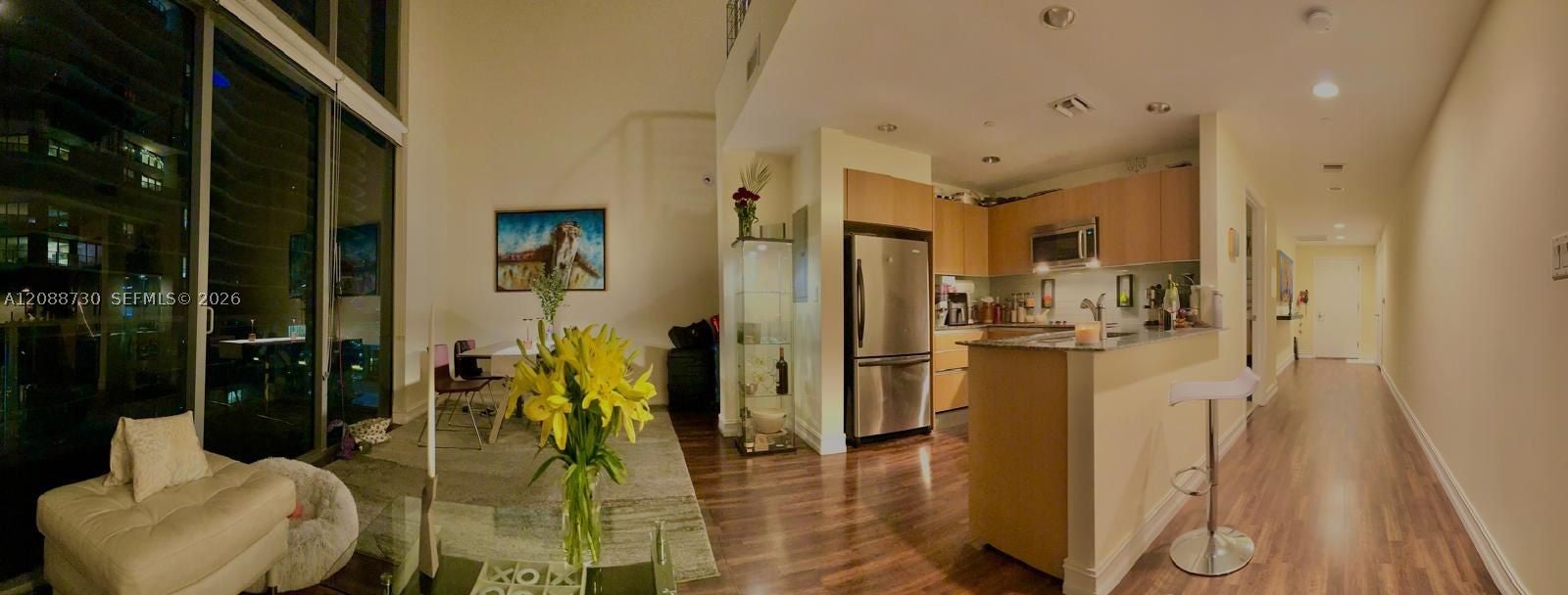 1050 Brickell Ave 3216