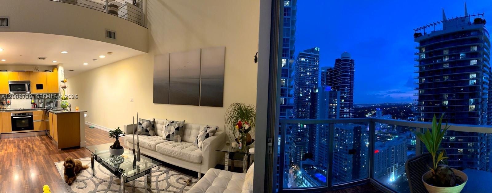 1050 Brickell Ave 3216