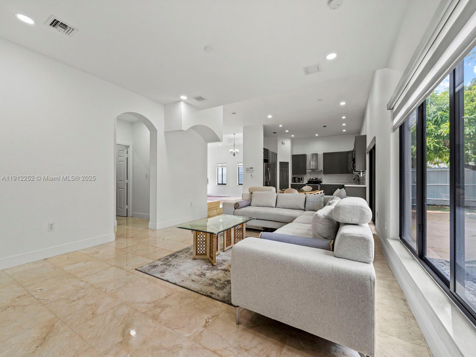 MILON VENTURE - Residential