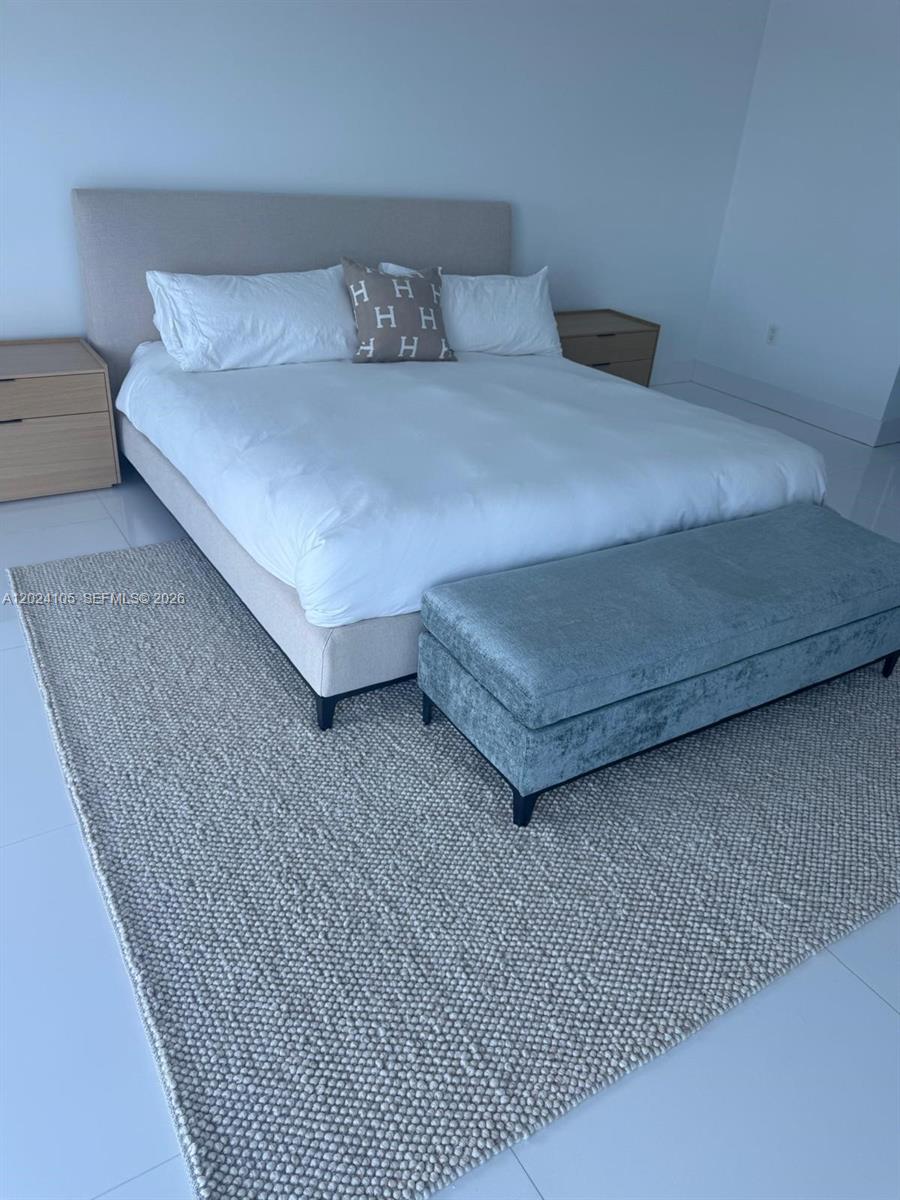 MARINA PALMS RESIDENCES N - Residential Lease
