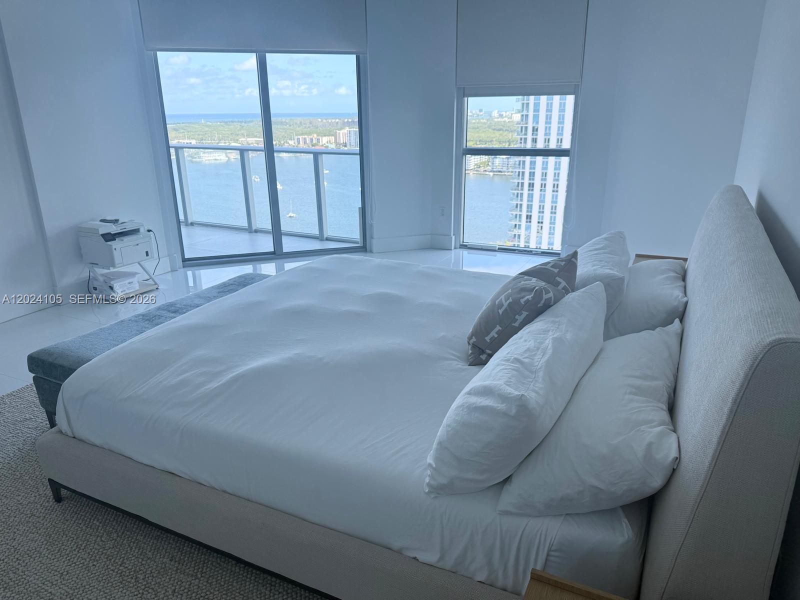 MARINA PALMS RESIDENCES N - Residential Lease