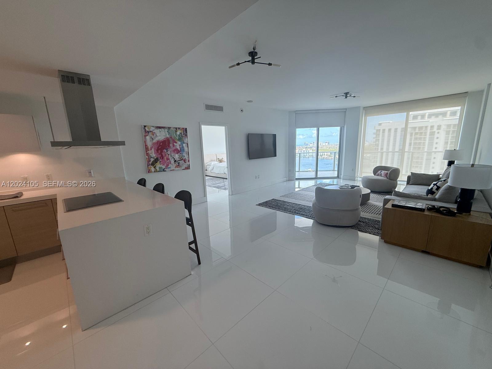 17301 Biscayne Blvd 2305
