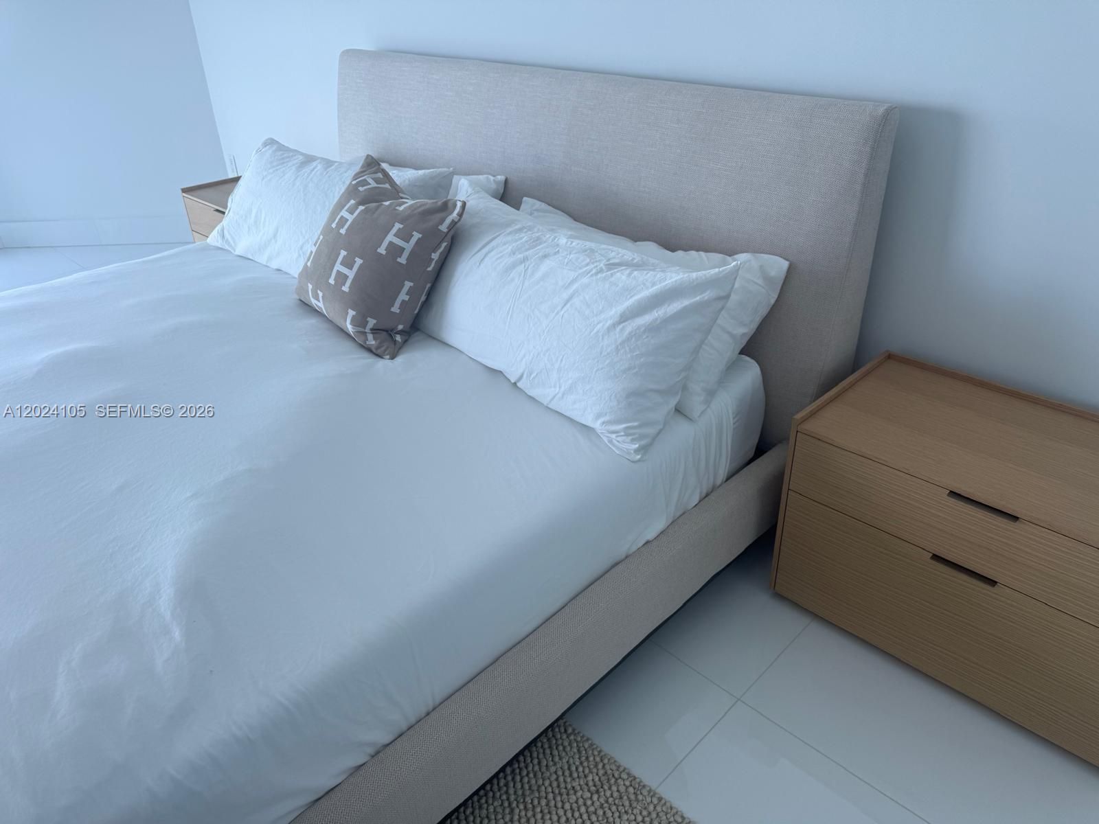 MARINA PALMS RESIDENCES N - Residential Lease