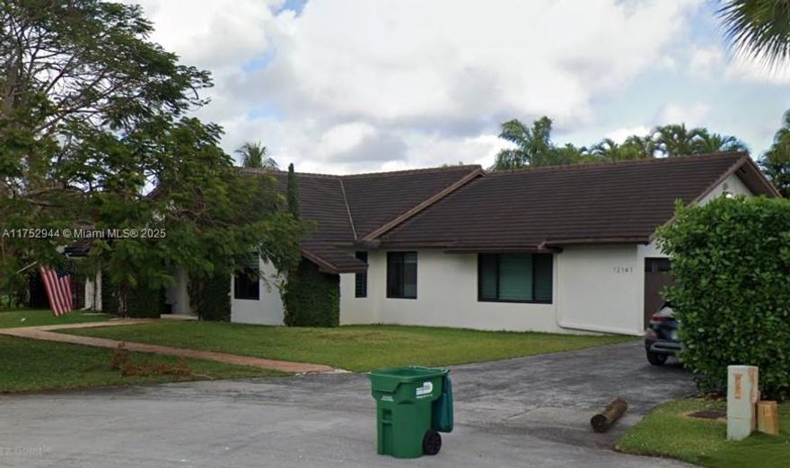 Online Auction Starts March 05, 2025, at 9:00 AM EST. Pre-auction offers will be presented. Deposit is required to bid, which will be applied to the sale price of the winning bid. sold As-is. offers and bids must be submitted Through the Federa Home app.