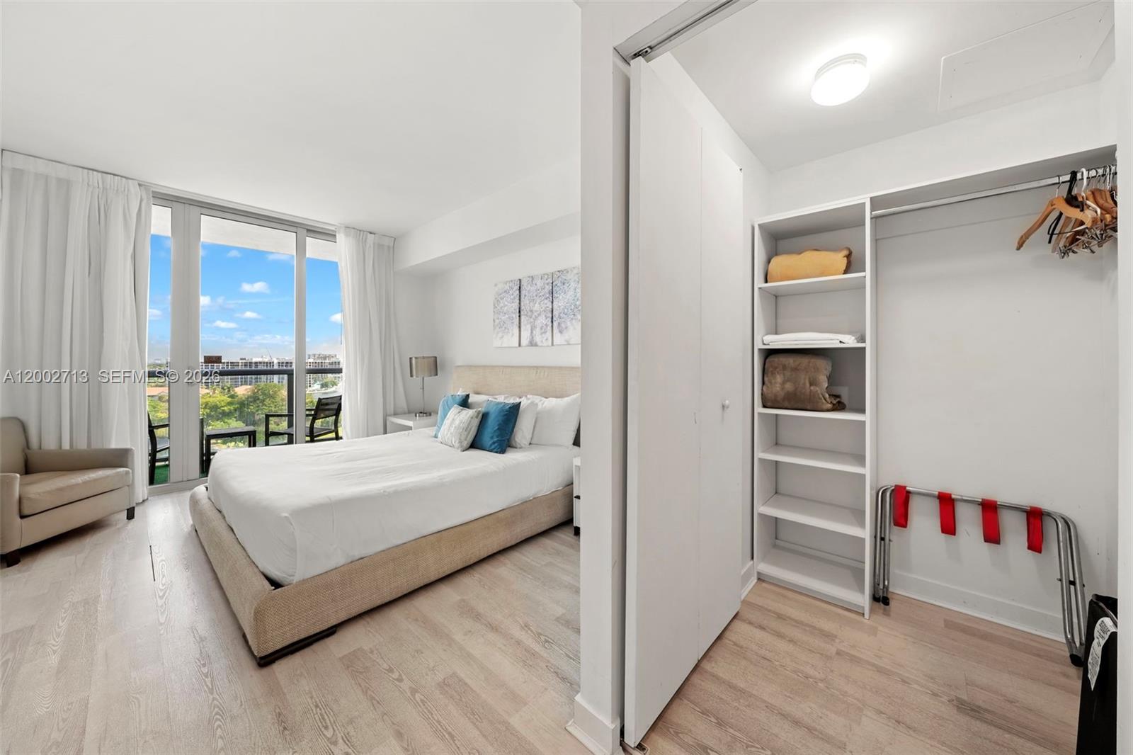 BEACHWALK CONDOMINIUM - Residential