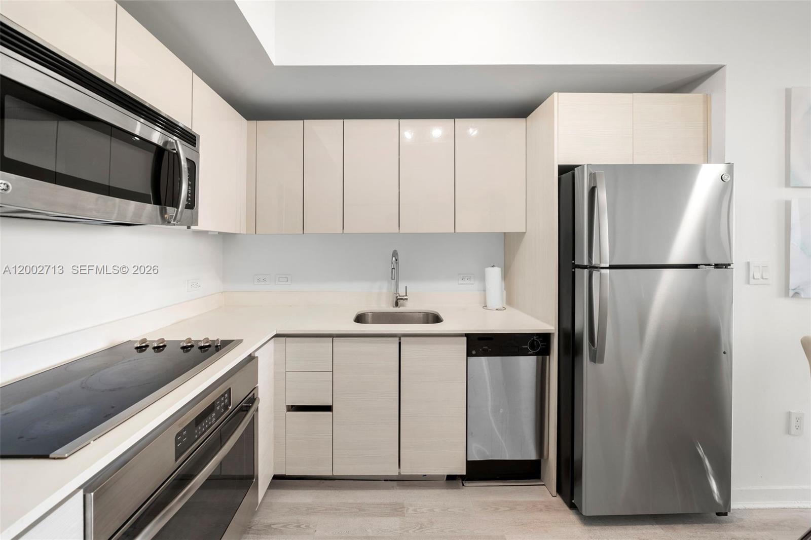 BEACHWALK CONDOMINIUM - Residential