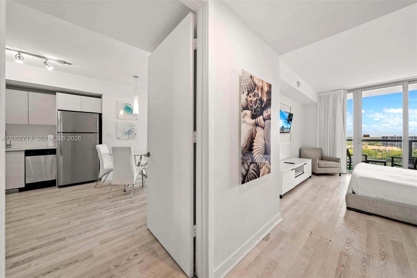 BEACHWALK CONDOMINIUM - Residential