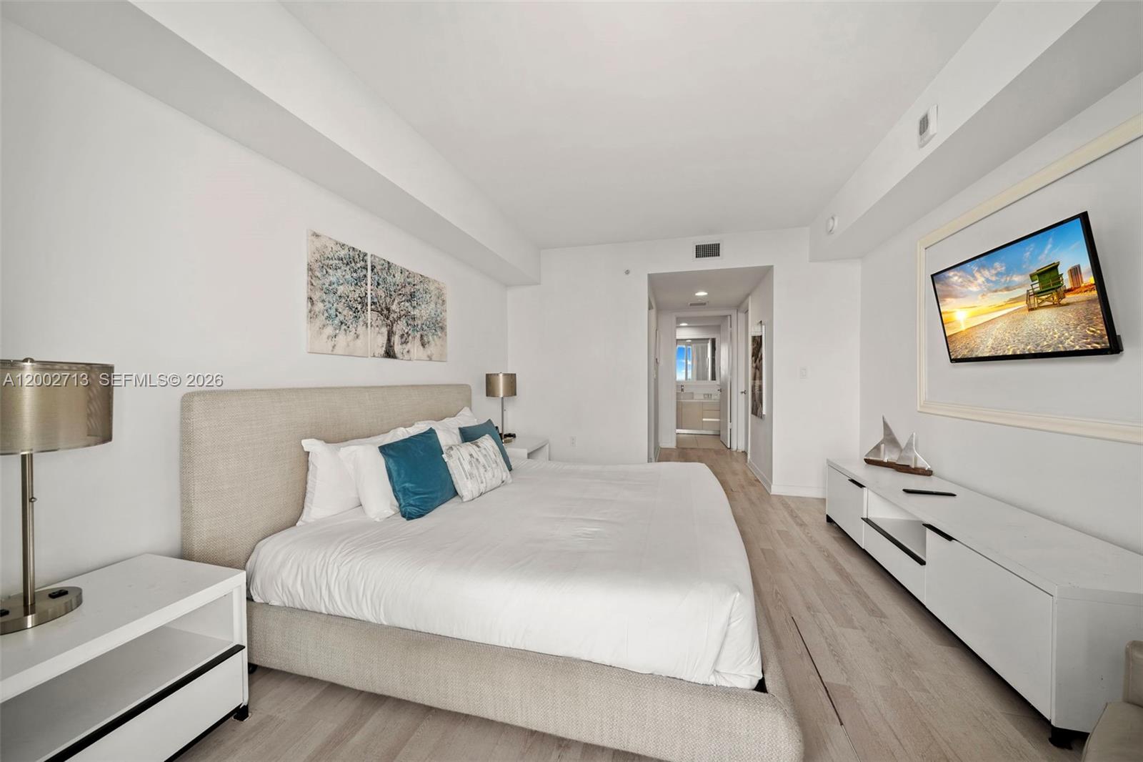 BEACHWALK CONDOMINIUM - Residential