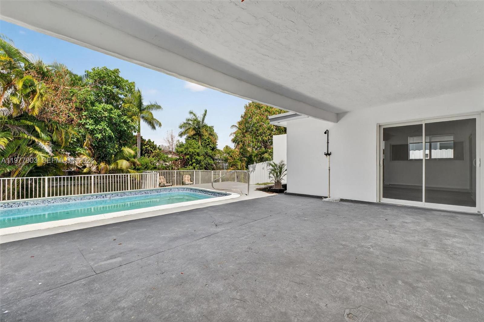 MIRAMAR ISLES SEC 2 - Residential