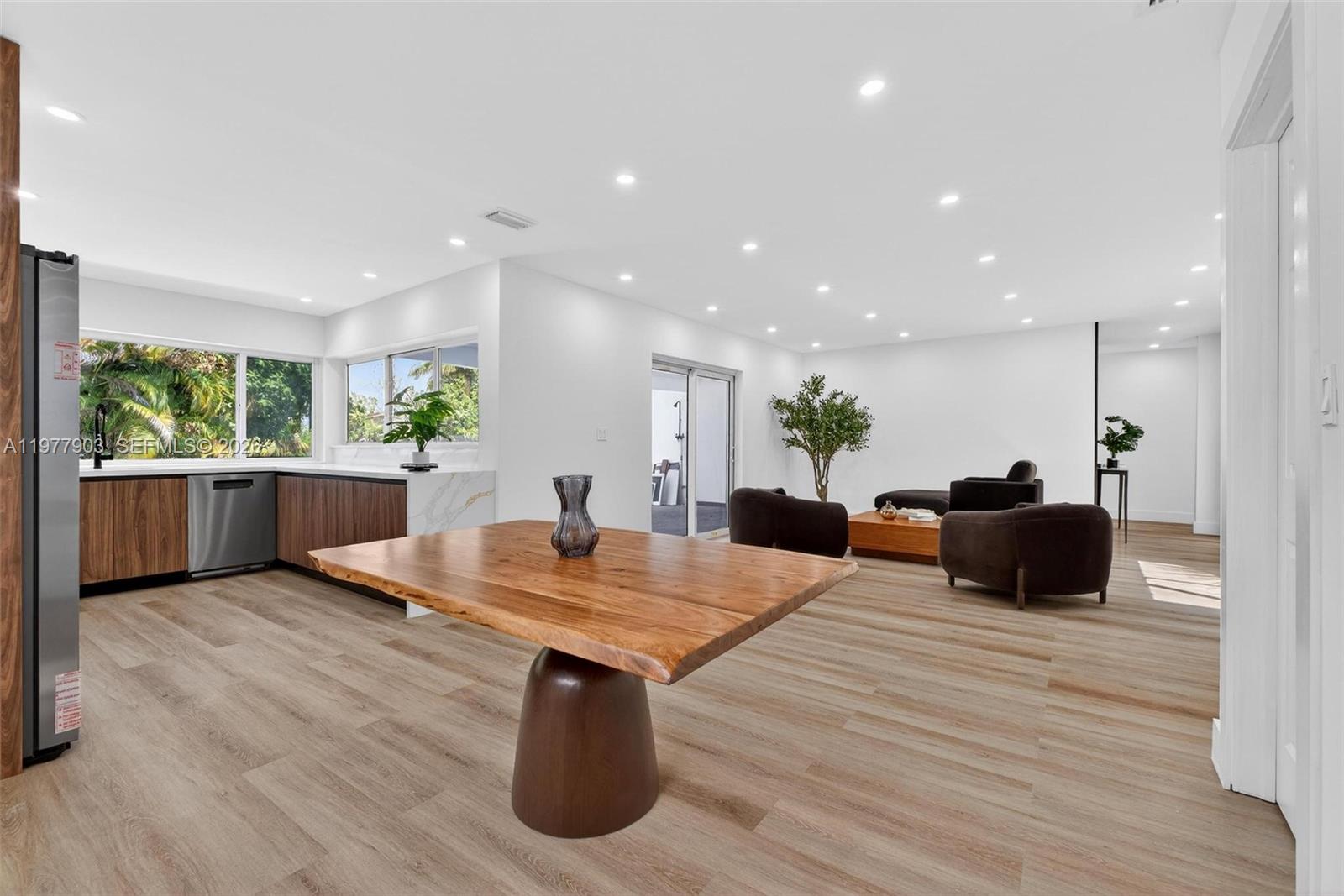 MIRAMAR ISLES SEC 2 - Residential