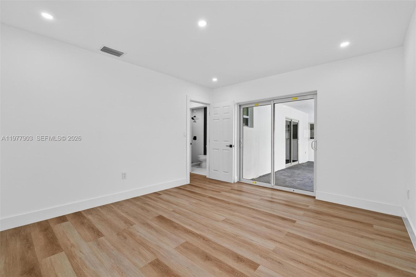 MIRAMAR ISLES SEC 2 - Residential