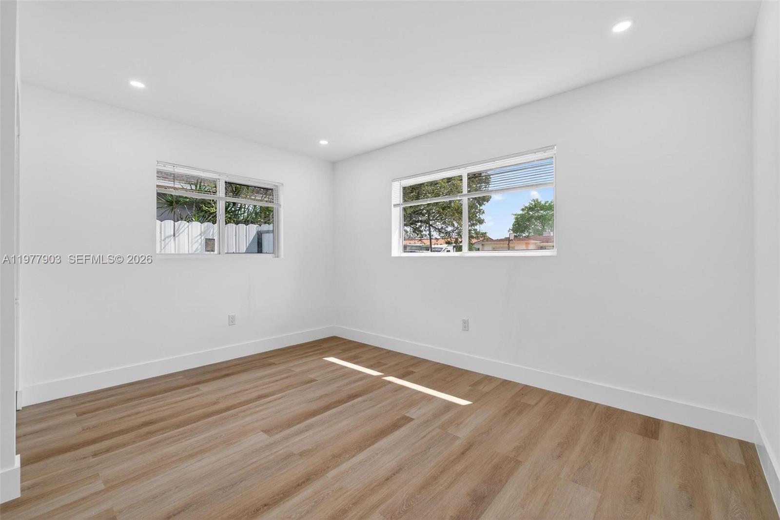 MIRAMAR ISLES SEC 2 - Residential