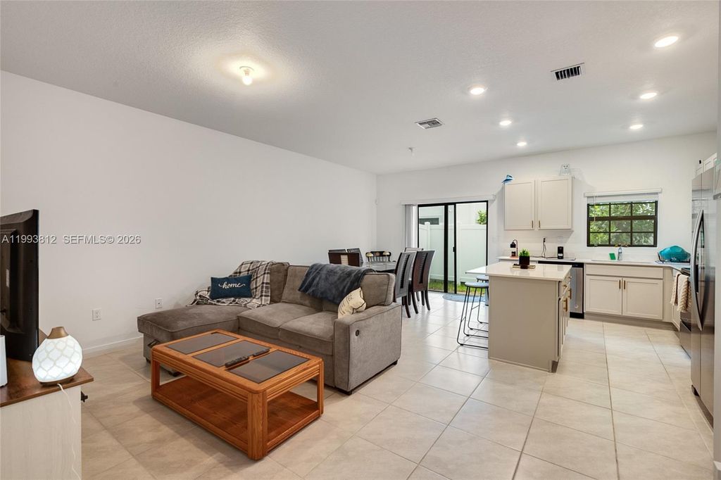 Photo of 834 SW 11th Ter #834, Florida City, FL 33034 (MLS # A11993812)