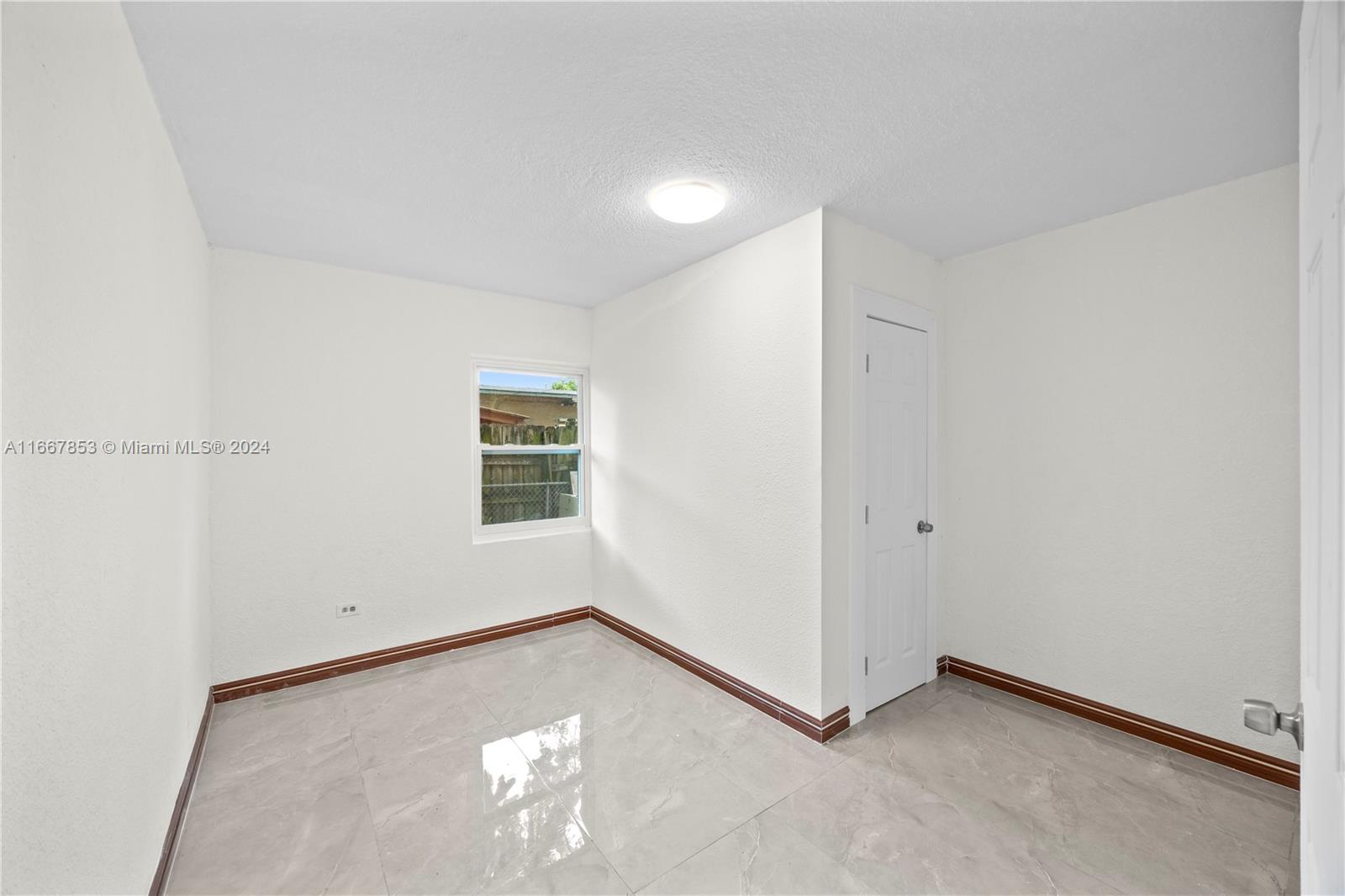 SUN-TAN VILLAGE SEC 2 - Residential