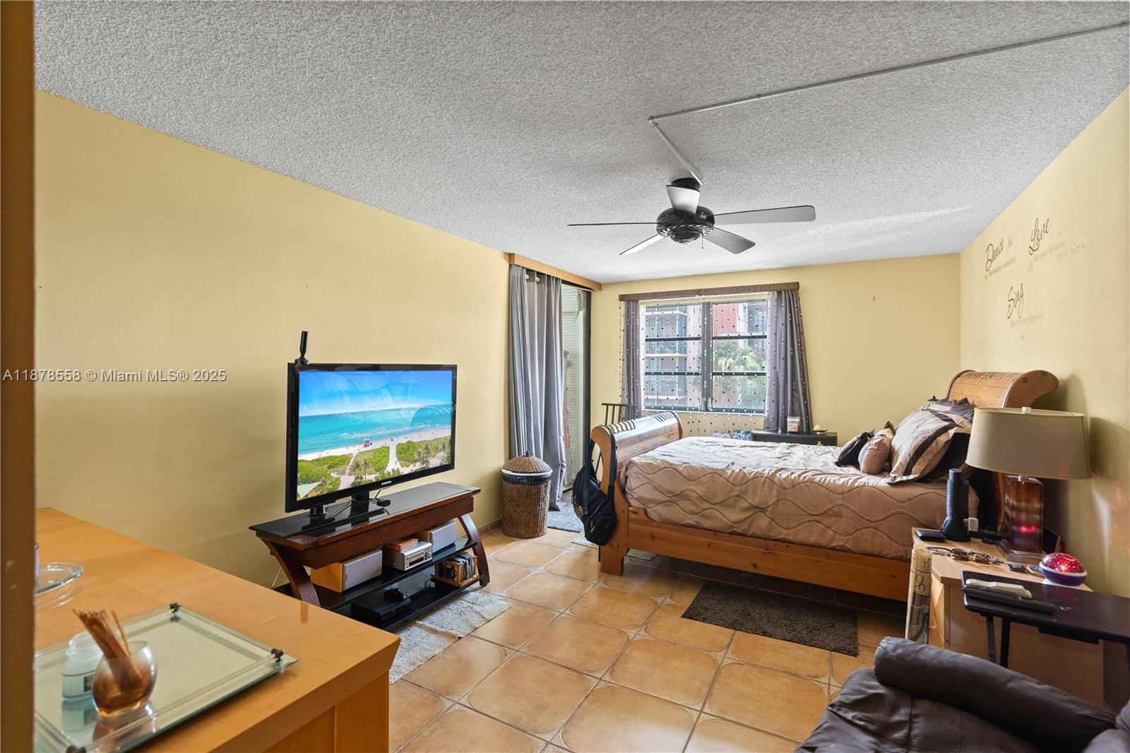 LAKE VIEW OF CALIF CLUB C - Residential