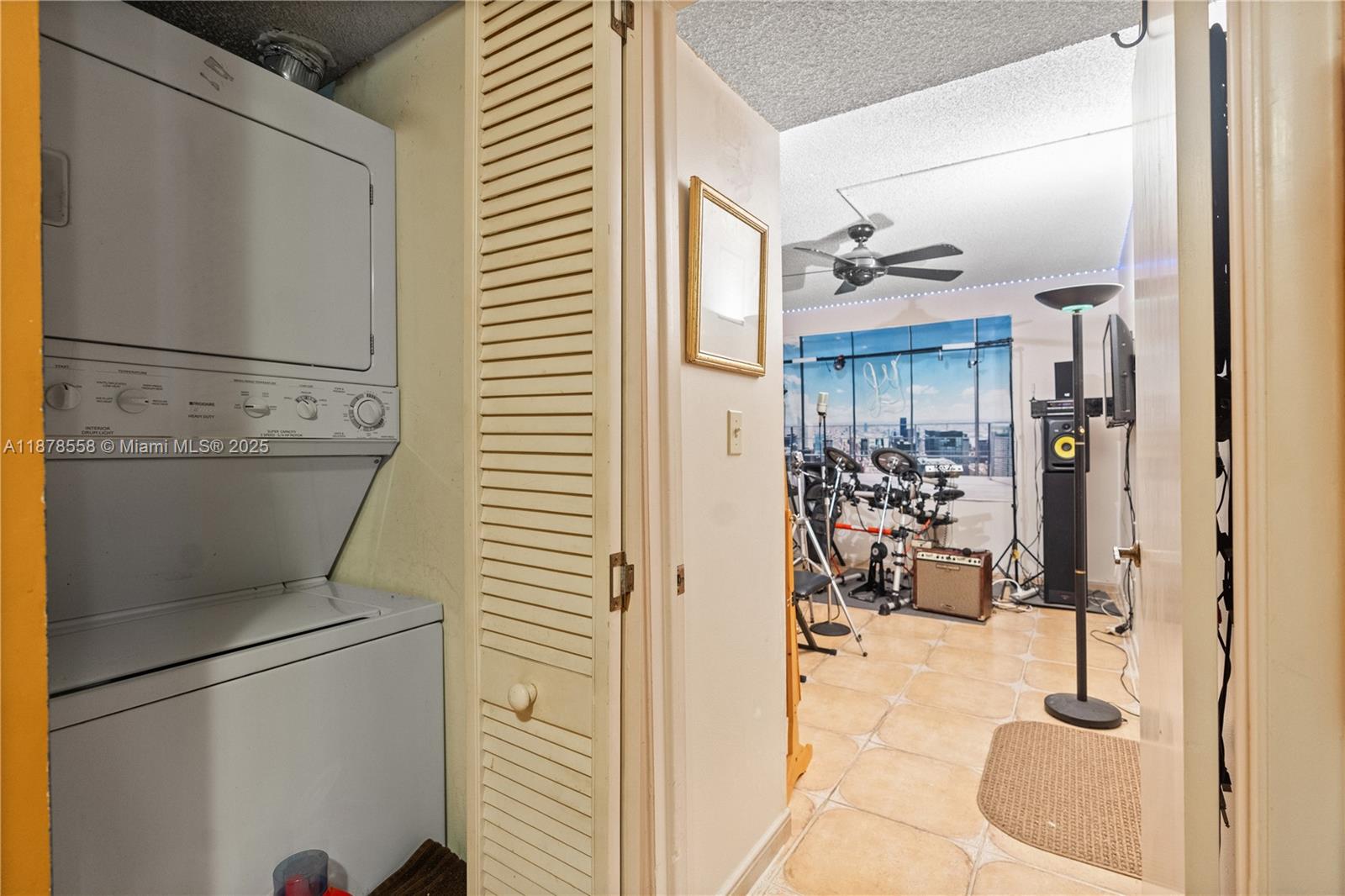 LAKE VIEW OF CALIF CLUB C - Residential